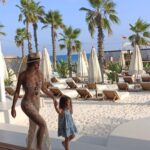 Sinem Kobal Instagram - Yaz 🌸🫠♥️ sürprizli 🥰 #ailealbümü Regnum Carya