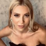 Sinem Kobal Instagram - 💃