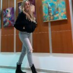 Sinem Kobal Instagram - Galeri gezmesi 💃🦋🤙 #dumplinglove
