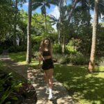 Sinem Kobal Instagram - 🌸🐣🦋