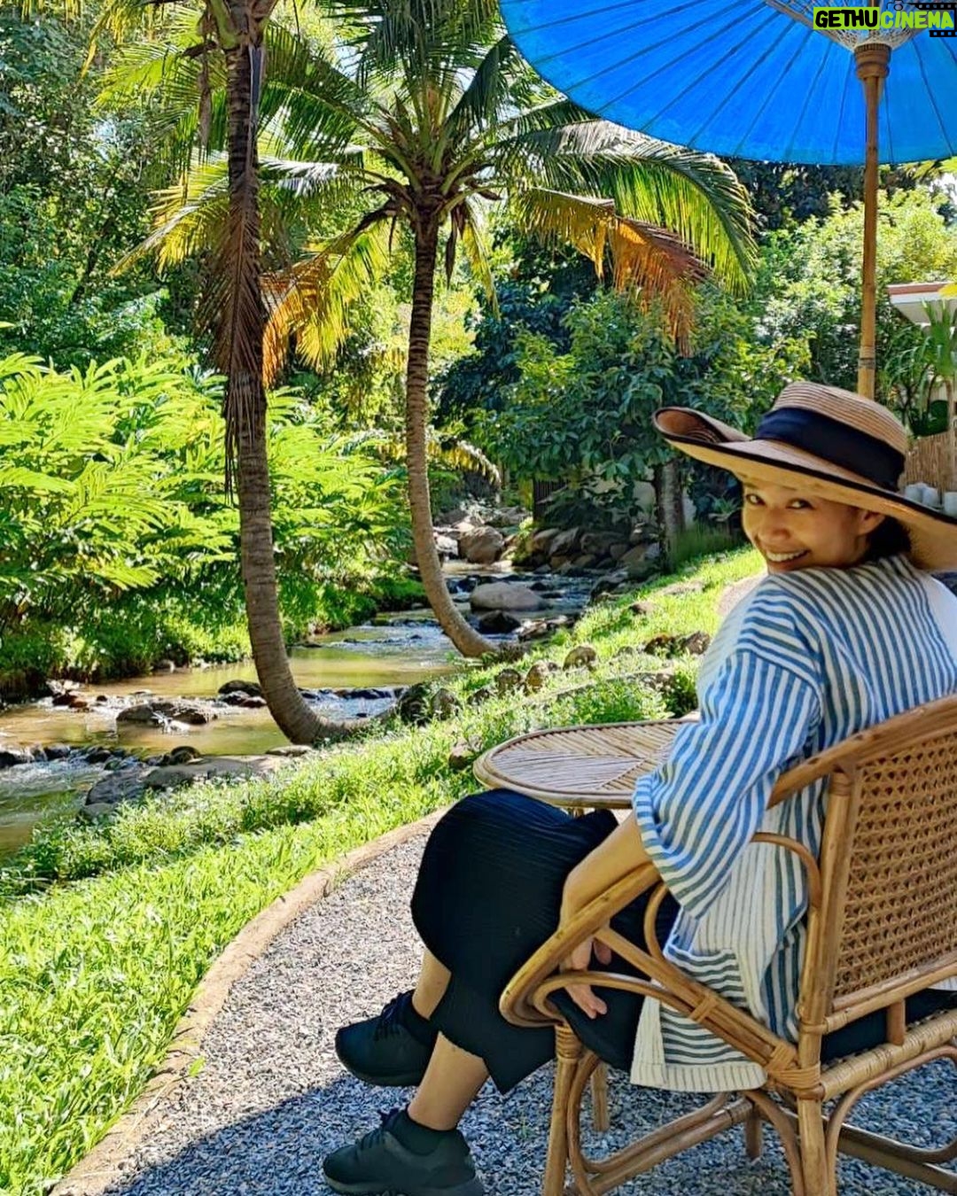 Siraphan Wattanajinda Instagram - กาง ( จ้อง ) เอง . นั่ง เอง . 🌿💚 แม่ริม เชียงใหม่