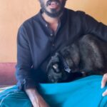 Siri Ravikumar Instagram - Swathi Mutthina Male Haniye Poetry in Motion ಪ್ರೀತಿಗೆ ಒಬ್ಬ ಕವಿಯನ್ನು ಹುಟ್ಟು ಹಾಕುವ ಶಕ್ತಿ ಇದೆ ನಿಮ್ಮಲ್ಲು ಒಬ್ಬ ಕವಿ ಇದ್ದರೇ ನಿಮ್ಮ ಕವಿತೆಗಳನ್ನು ನಮ್ಮ ಜೊತೆ ಹಂಚಿಕೊಳ್ಳಿ ನಿಮ್ಮ ಕವಿತೆಯಿಂದ ರಾಜ್ ಹಾಗೂ ಸಿರಿ ಅವರ ಮನಸೋಲಿಸಿ Don't forget to use the hashtag #SMMHonNovember24 See You At The Movies 🍿 divyaspandana @rajbshetty @siriiravikumar @applebox.studios @lighterbuddhafilms #PraveenShriyan @midhunmuku @prithvi_antha @madhuri_seshadri @sync.cinema @balajimanohar @suryavasishta @rekhakudlig @jp.tuminad @snehassharma @gopalkrishna_dhruv @karthik_krg @yogigraj @kabilanchelliah @sunayanasuresh @aanandaaudio @krgconnects @krgstudios