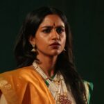 Siri Ravikumar Instagram - Day 1 of Parva, what an experience it was! To have Dr. SL Bhyrappa watch us perform, amazing feeling... Three more shows remaining. Come watch us perform at Chowdiah Memorial hall 20th, 21st and 22nd 😊