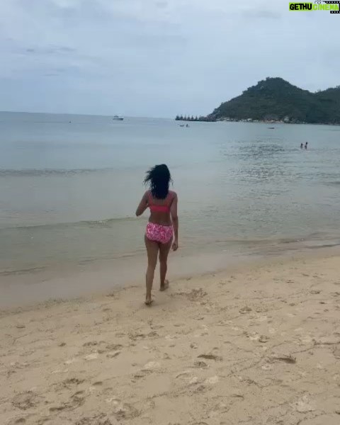 Siri Ravikumar Instagram - Thailand photo dump. Thinking of the island sigh! 🌊