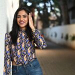 Siri Ravikumar Instagram - Here we go again 💜! Haha . PC - @vageeshkanth