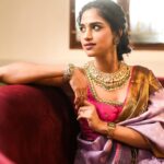 Siri Ravikumar Instagram - Harvesting joy and weaving warmth this Sankranti! 🌾✨ Greetings from Shreevaraa Design Studio . . Inframe : @siriiravikumar Makeup :@makeupstoriesbyyashaswini Accessories: @velvetboxby Photography: @vageeshkanth Location : @shreevaraadesignstudio . . . #ShreevaraabyYashaswini #Shreevaraadesignerstudio #designerstudio #bridalcouture #BridesofBengaluru #Sindhuloknath #BridesofIndia #NewBelroad #Brides #halfsaree #bridaloutfits #bridesofkarnataka #ShreevaraabyYashaswini #Shreevaraadesignerstudio #designerstudio #bridalcouture #BridesofBengaluru #Sindhuloknath #BridesofIndia #NewBelroad #Brides #halfsaree #bridaloutfits #bridesofkarnataka Bangalore, India