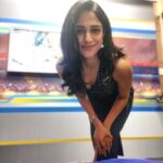 Siri Ravikumar Instagram - It's that time of the year!! Kabaddi this festive season! #prokabaddileagueseason10 #pklseason10 #lepanga #starsportskannada #kabaddi
