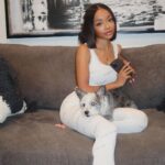 Skai Jackson Instagram - Me and Oti chillin! 🐶