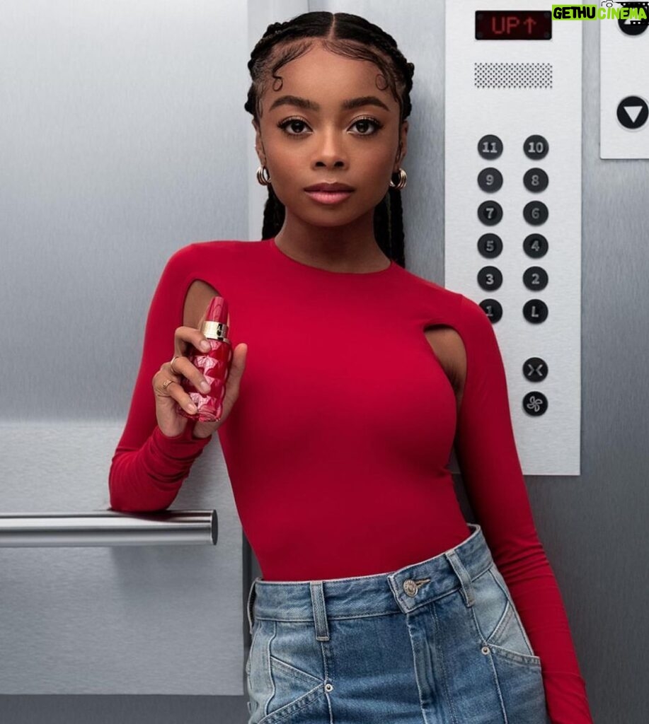 Skai Jackson Instagram - Have y’all tried my signature scent? ❤️ @cacharelparfums #YesIAmBloomUp