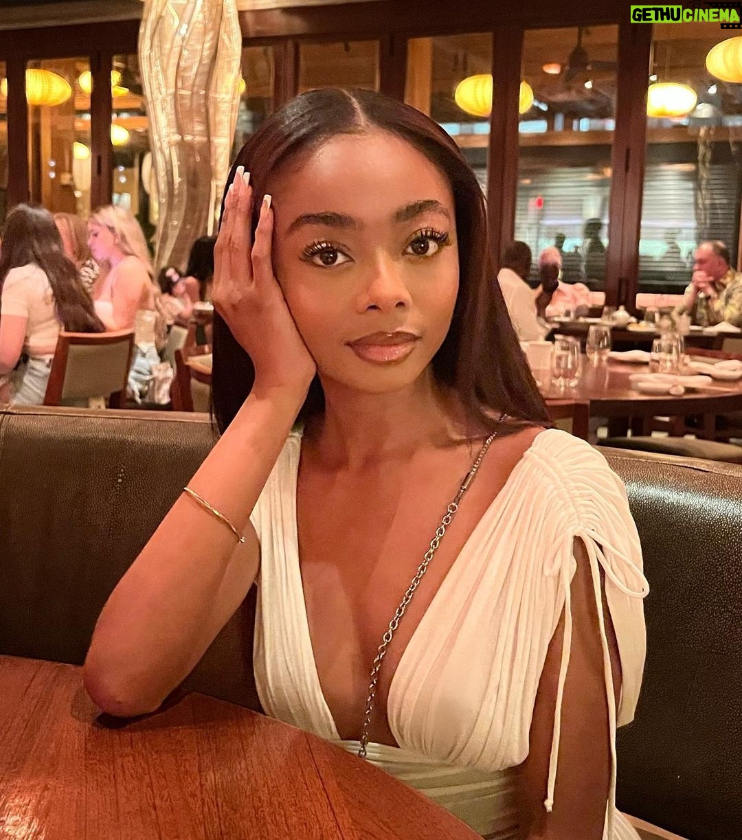 Skai Jackson Instagram - Thank you @nobumiamibeach 🤍 Nobu Hotel Miami Beach