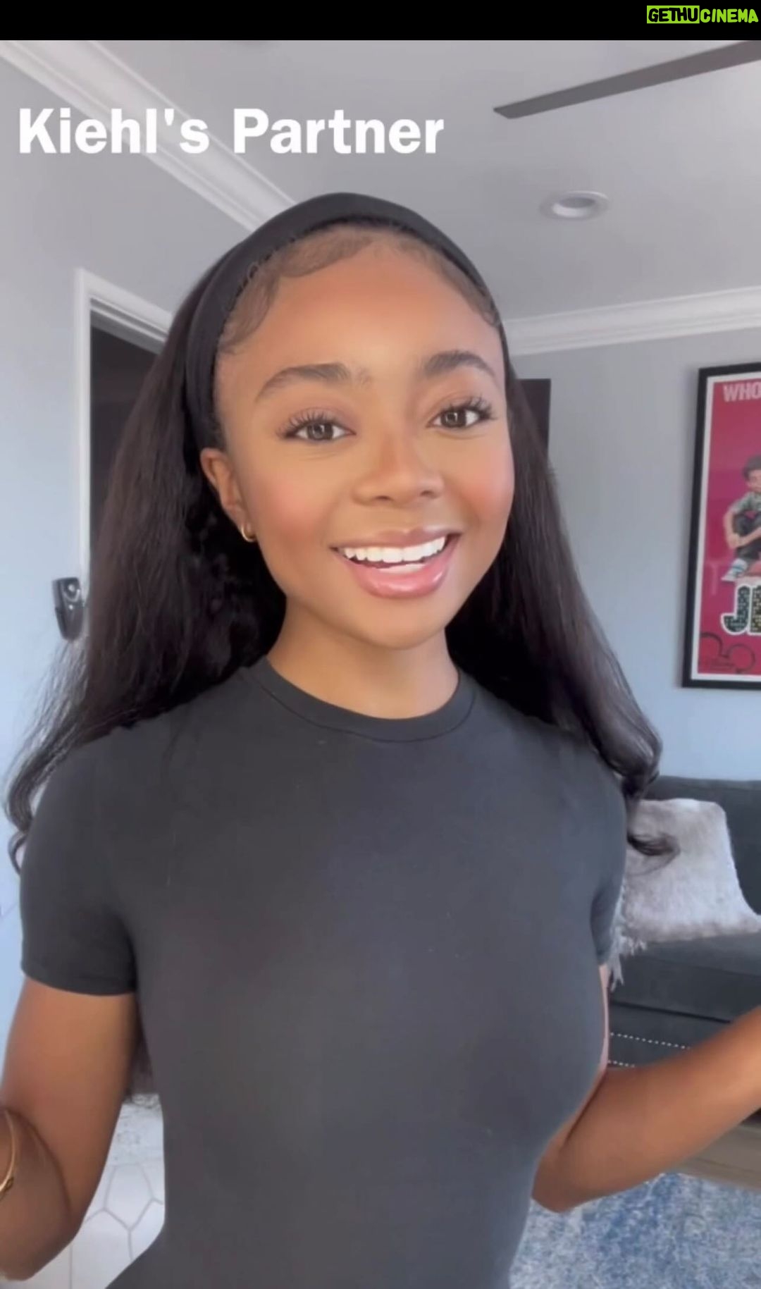 Skai Jackson Instagram - You guys know I have to share my favorite skincare products with you guys since y’all always ask! @kiehls products are my favorite! #KiehlsPartner #KiehlsUS