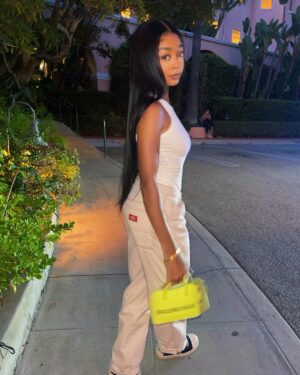Skai Jackson Instagram - Slight movement