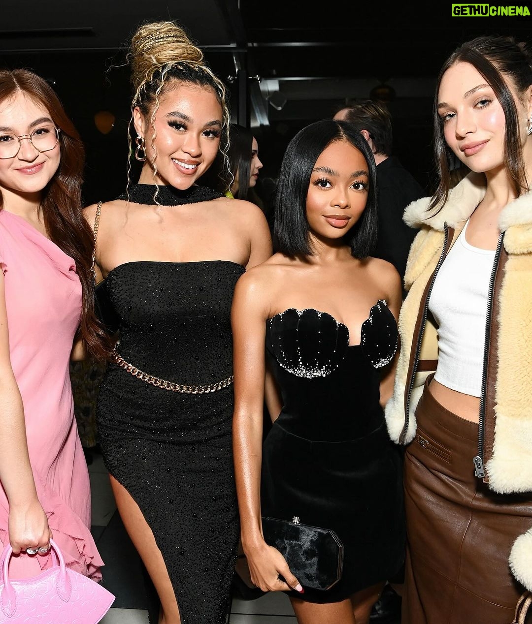 Skai Jackson Instagram - Thank you @teenvogue & @coach 🤍