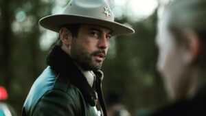 Skeet Ulrich Instagram - Don’t forget to watch tonight’s episode or I’ll cuff you 👊