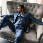 Skeet Ulrich Instagram - I decided to get dressed up for the premiere of Riverdale tonight! But I'm worried that Hiram Lodge is coming for me 😳 @thecw 8pm or the CW app...YOU ARE GONNA DIE (for this season) 💪🐍