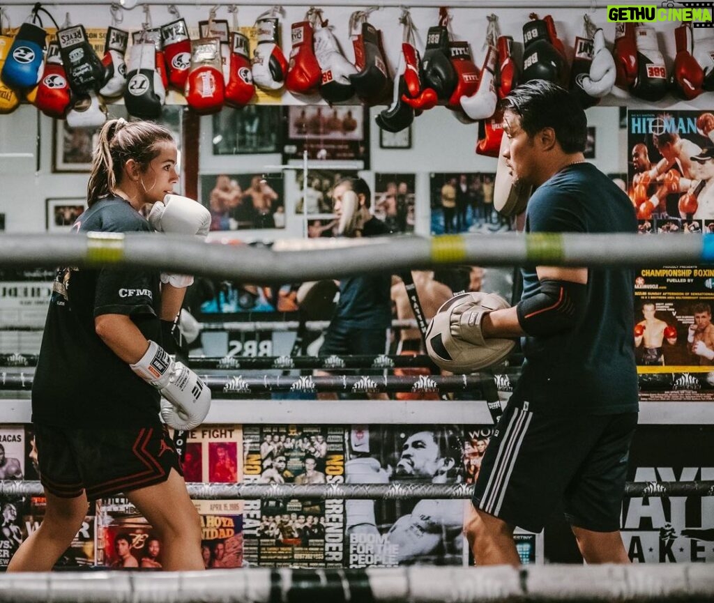 Skye Nicolson Instagram - Happy birthday to my coach @eddie_lam71 🥊 so much more than just my coach, always goes above and beyond for me and has believed in me from day one ☝🏻 wouldn’t want to be on this journey with anyone else 🙏 thank you for everything you do for me - bring on our biggest and best year yet 🥳 💪