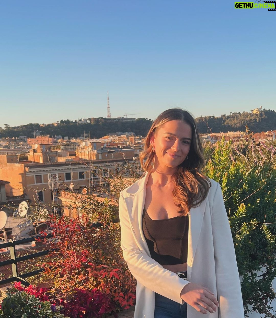 Skye Nicolson Instagram - Last evening in Rome 🥹🤍 Rome, Italy