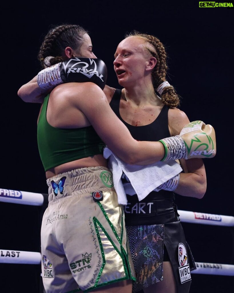 Skye Nicolson Instagram - Fight night photo dump 2 🥹❤️ Dublin, Ireland