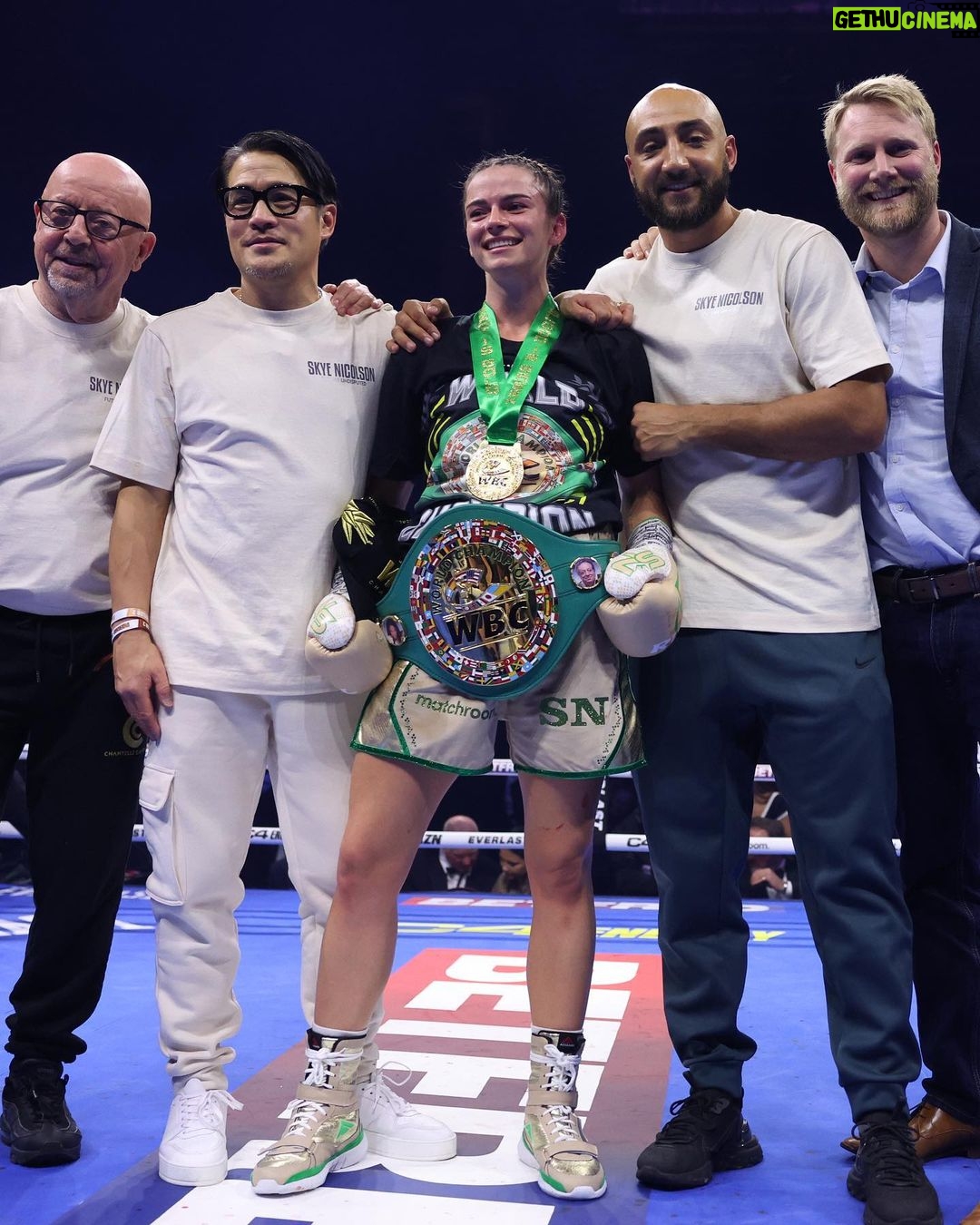Skye Nicolson Instagram - Fight night photo dump 2 🥹❤️ Dublin, Ireland