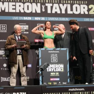 Skye Nicolson Instagram - Best shape of my life 👑 work time 😤