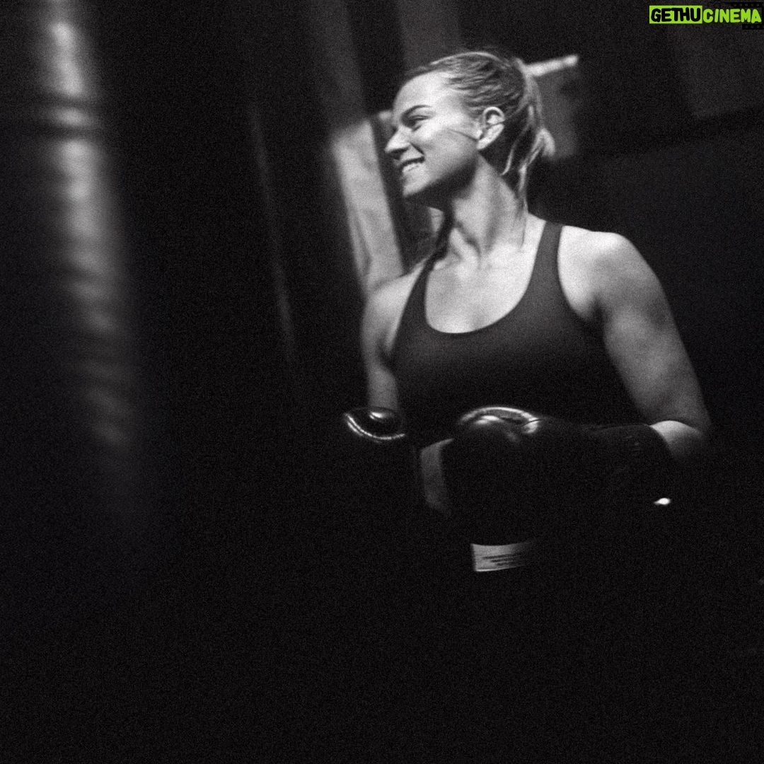 Skye Nicolson Instagram - “If you even dream of beating me, you better wake up and apologise”