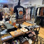 Snooki Instagram - PREGAME HALLOWEEN PARTY!!🎃 Today at 2pm at my Madison location @thesnookishop We got 🥂 & a Snooki Contest! Winner gets $200 shopping spree! THE SNOOKI SHOP