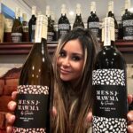 Snooki Instagram - Andddd it’s a MESSY MAWMA kinda night. Shall i do ROWDY ROSÉ OR RAUNCHYYYYY RED?! 🍷