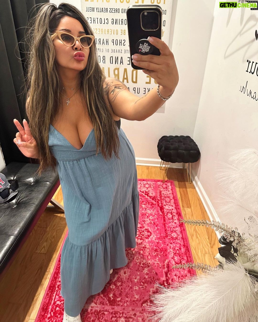 Snooki Instagram - New Summer Maxi’s ✨ @thesnookishop