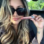 Snooki Instagram - Grabbed my gloss & put myself together. Happy Tuesday 💋 THE SNOOKI SHOP