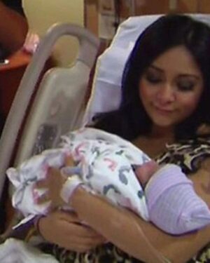 Snooki Instagram - HAPPY 11TH BIRTHDAY to my Lorenzo! My first baby to make me a mother. I fricken love you! So proud of everything you do. Thank you for choosing me to be ur mawma. STOP GROWING 😩