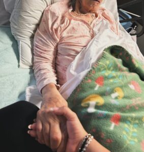 Snooki Instagram - Today I lost the best grandparent I could ever ask for. My best friend,I will never ever forget you & your Sunday dinners. You def spoiled me rotten. I’d do anything to go back as a kid and experience it all over again. You were a true angel on earth. I love you so much Nanny.