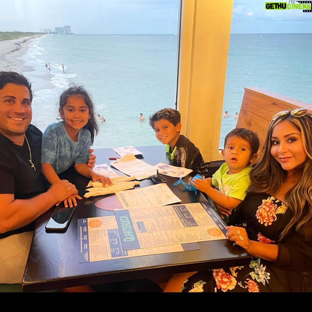 Snooki Instagram - Happy Father’s Day to the best daddy to our kids! You deserve a stress free day with golfing & fun. We love you! @jlavalle5