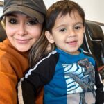 Snooki Instagram – My pedi date and he’s amazed there’s a bubble bath for my feet 😩 i love being your mommy 🥰