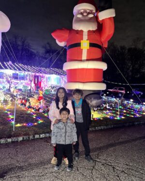 Snooki Instagram - WE 💚 CHRISTMAS 🎄🎁🎅🏽🌲