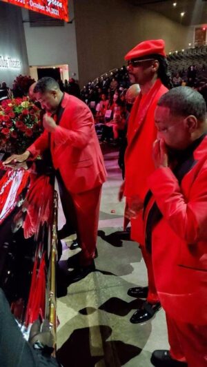 Snoop Dogg Instagram - Everlastin love Beverly’s boys.  Dirty  left bing and snoopy 🔥🌹🕊️ @badabing33  miss that laugh and the way u made us smile  keep mama company till we get there 🕊️✌🏾