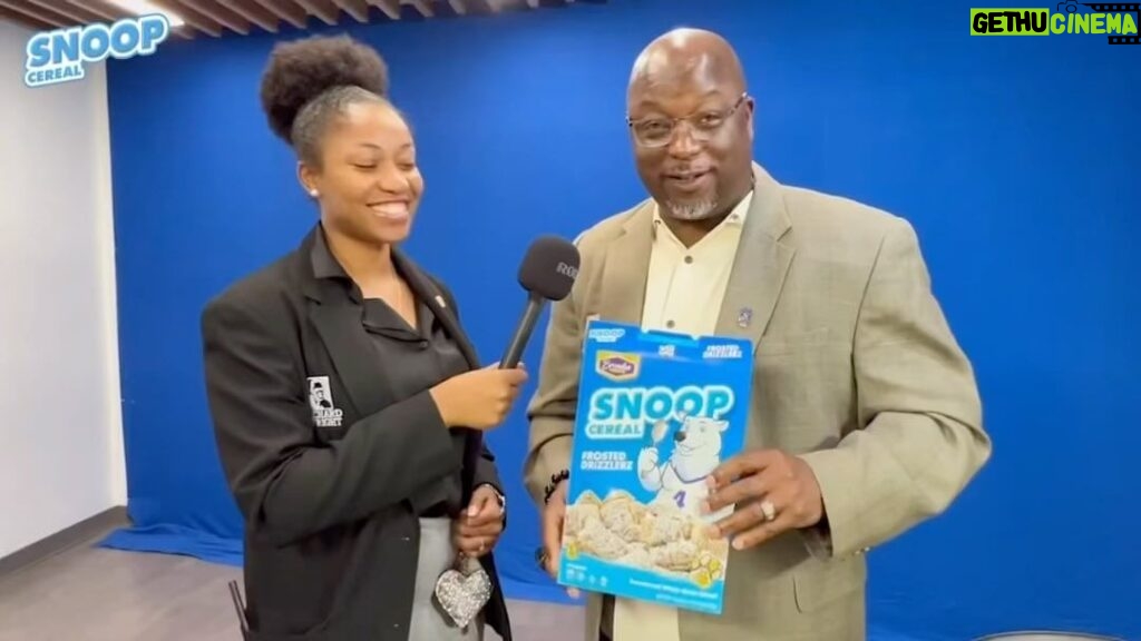 Snoop Dogg Instagram - @snoopcereal available on Amazon!! @masterp 🤟🏿🔥💯