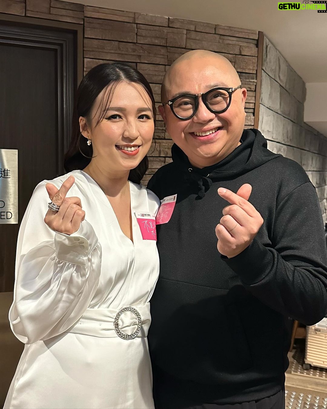 Snow Suen Instagram - 《不是你不愛你》首映典禮, 主角靚仔靚女😍 2024感人愛情電影🥲 大家快啲入場支持啦! Hair @greencheung @admixhairstyling