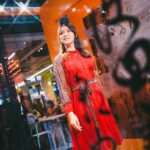 Snow Suen Instagram – Somebody tell me chill ,
仲搵到11個reasons🫶🏻🫶🏻
今年聖誕,貿發局為大家呈獻一個不一樣的聖誕文創活動——#Chill11 藝墟!
Chill11集文創,娛樂及購物於一身。
🎄8米高萬花筒聖誕樹、32米長大型室內充氣兒童娛樂設施、30個聖誕工作坊,大人小朋友齊放電, 名廚打造「五味人生」Art Café、限定「醬香Mocha手工啤」、世界各地特色美食,亦有多個本地品牌展覽:中環街市地道香港品牌、老字號「粵東磁廠」傳統廣彩繪、StephyDesignHK香港主題手繪絲柔長披肩、舞台無間斷40 個表演:Busking、啦啦隊、街舞、跆拳道、音樂
仲有近30場工作坊——香港特色小巴牌工作坊、環保重塑牛仔玫瑰工作坊等!
💡
🛍️ Chill著數——每日會派發聖誕福袋,總值超過港幣150元,每日送完即止;人氣品牌低至半價
Chill抵、Chill方便
Chill 11 藝墟
日期: 23-26/12/2023
地點: 亞洲國際博覽館
門票: 成人$30,Alipay購票可以平3蚊;12歲以下兒童、學生(持有效學生證)及長者(需出示長者卡)可免費入場
#HKTDC #HKTDCfairs #Chill11 #Chill文青 #Chill好玩 # Chill著數 #香港購物 #文創活動 #購物 #不一樣的 #港式聖誕 #聖誕好去處 #假日好去處 #聖誕打卡 @hktdclifestyle
有嘢食,有嘢玩、今個聖誕真係唔使諗節目,一於去Chill 11!