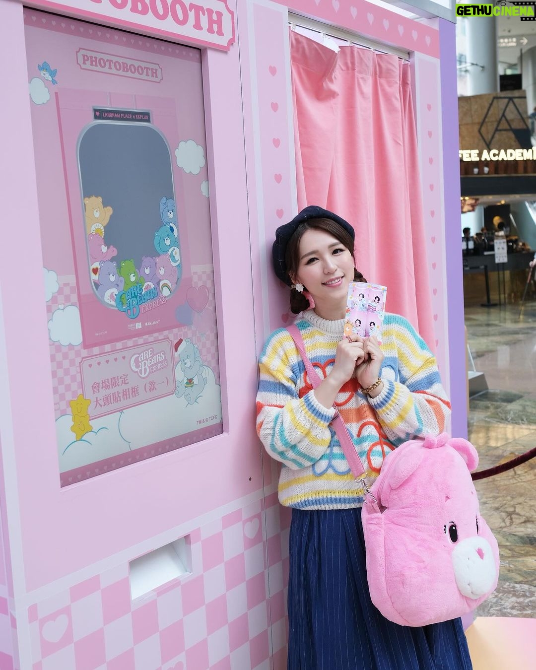 Snow Suen Instagram - Care Bears 真係我嘅復刻回憶, 見到佢哋, 童心返晒嚟!! 我要買晒佢哋咁多隻色返屋企! #kkplus #kkplusKidsland #Kidults #TrendToys #KeepKuriosity #DesignerToys #NewExperience #Platform #ToysReview #Sofubi #Figures #Funny #Kuso #CareBears #Christmas2023 #CareBearsExpress #聖誕好去處