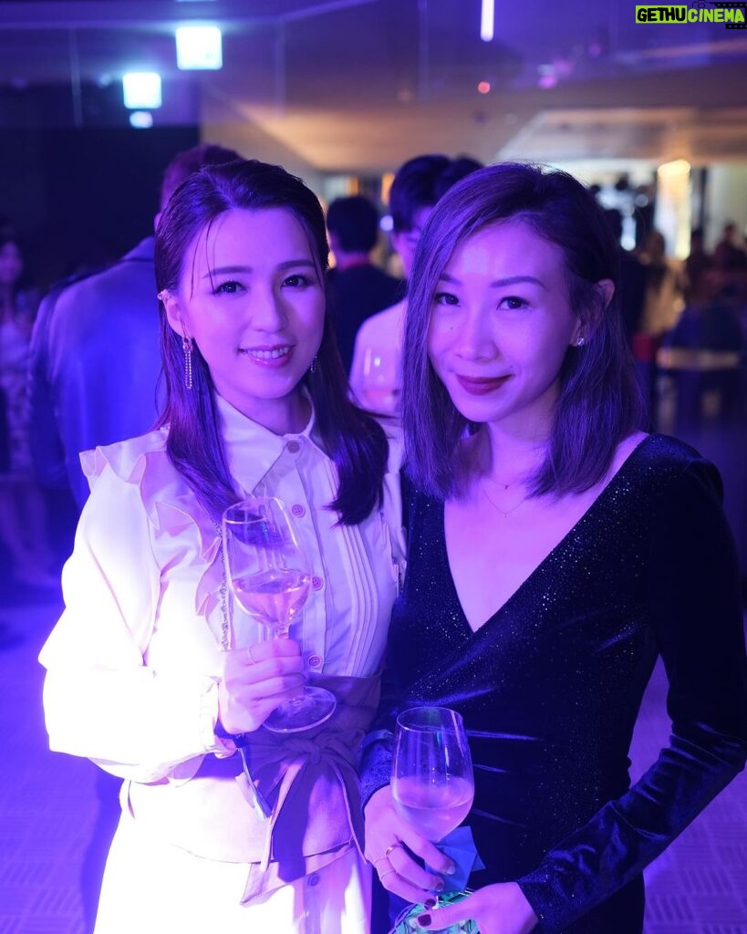 Snow Suen Instagram - Congratulations to Regent Hotel. It was a great evening full of good food, amazing music and fantastic performances. I was happy to spend the night with old and new friends. Thank you for having me! @hongkongregent #RegentHK #RegentHotels Regent Hong Kong