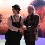 Snow Suen Instagram - 謝謝這兩個多小時， 送給我一個感動又難忘的晚上， 記得年輕的時候， 也曾買過這本《最後14堂星期二的課》，但當時未有太多閱歷， 領略到的道理也沒這麼深刻， 當人面對沈重的死亡， 是逃避埋藏感受？ 還是更應該把握每分鐘對身邊人， 更勇於說出不讓自己後悔的說話？ 許多人窮一生一直追求的， 是渴慕的金錢與自以為的成功， 其實還不及我們身邊一幅美麗的風景， 以及擁有的家人與朋友！ #很開心看著自己訓練班的老師 #演這一齣劇本 #心裡更感觸 #小方真的好厲害 #令人驚嘆的記憶力 #和自然又感動人的演出 @alexfongliksun @tuesdayswithmorrie_hk 香港演藝學院戲劇院