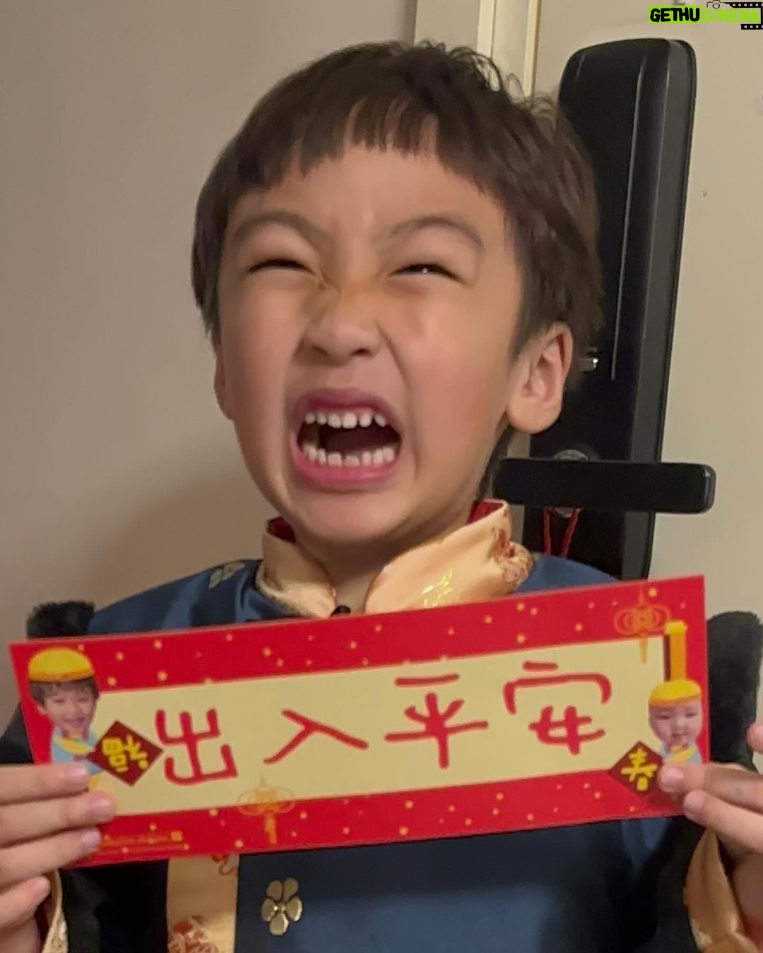 Snow Suen Instagram - 恭喜發財!🐲 祝大家龍年出入平安! 財運亨通! 身體健康! 行運一條龍🐉 恭喜恭喜❤️