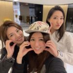 Snow Suen Instagram - 見面實在太開心！ 盡訴心中情🫶🏻🫶🏻 快啲再約呀～～～～～ #無飲過都好似飲醉咗咁 #餐廳啲客人走晒我哋都唔知 #全情投入傾傾傾