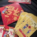 Snow Suen Instagram - 利是封都已經準備定啦！ 係咪好想要呢？ 揮春都印好！ 不勞而獲 for 爸爸 食極唔肥for 媽媽 聽教聽話 for 水哥 肥肥白白 for 肉肉 😂😂😂😂😂 Thx @babygia.designs