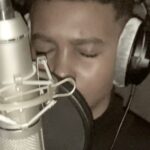 Soan Arhimann Instagram - Bonjour j’espère que vous allez bien je vous post un nouveau cover en cette période assez difficile🥺❤️. Un peu d’amour pour vous🥰❤️