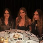 Sofía Vergara Instagram - Primitas❤️❤️❤️ @paulasofiac @marianalvergara