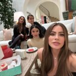 Sofía Vergara Instagram - Amigas night❤️❤️