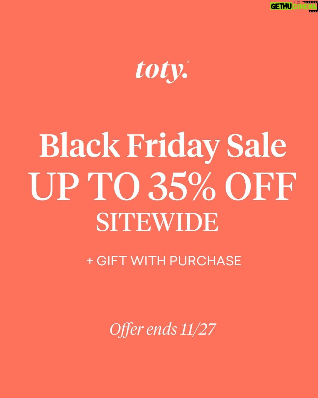 Sofía Vergara Instagram - Our Black Friday sale is officially in full swing! Revamp your sun care routine with our first sitewide sale and gift with purchase! Your skin will thank you later! Promotion is available exclusively on toty.com