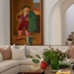 Sofía Vergara Instagram - Gracias @archdigest ❤️ Photography: @anitacalerophotography Interior Styling: @amykchin Design: @odginteriors Landscape Design: @innergardens Writing: @mayer.rus @beverlyhillsorganizer