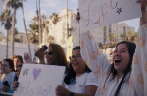 Sofia Carson Instagram - Never before seen stills of Come Back Home, from my heart to yours 💜

Your love of my Cassie and this song has been overwhelmingly beautiful. Because of YOU we are in the FINAL ROUND. Voting for the FINAL ROUND OF #BESTMUSICALMOMENT at the #MTVAwards is open NOW 💜💜💜 

Thank. You. My 💜 is yours. Forever. And. Ever.